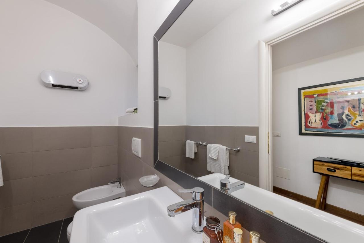 New! Amazing Piazza Navona View Apartment Rome Exterior photo