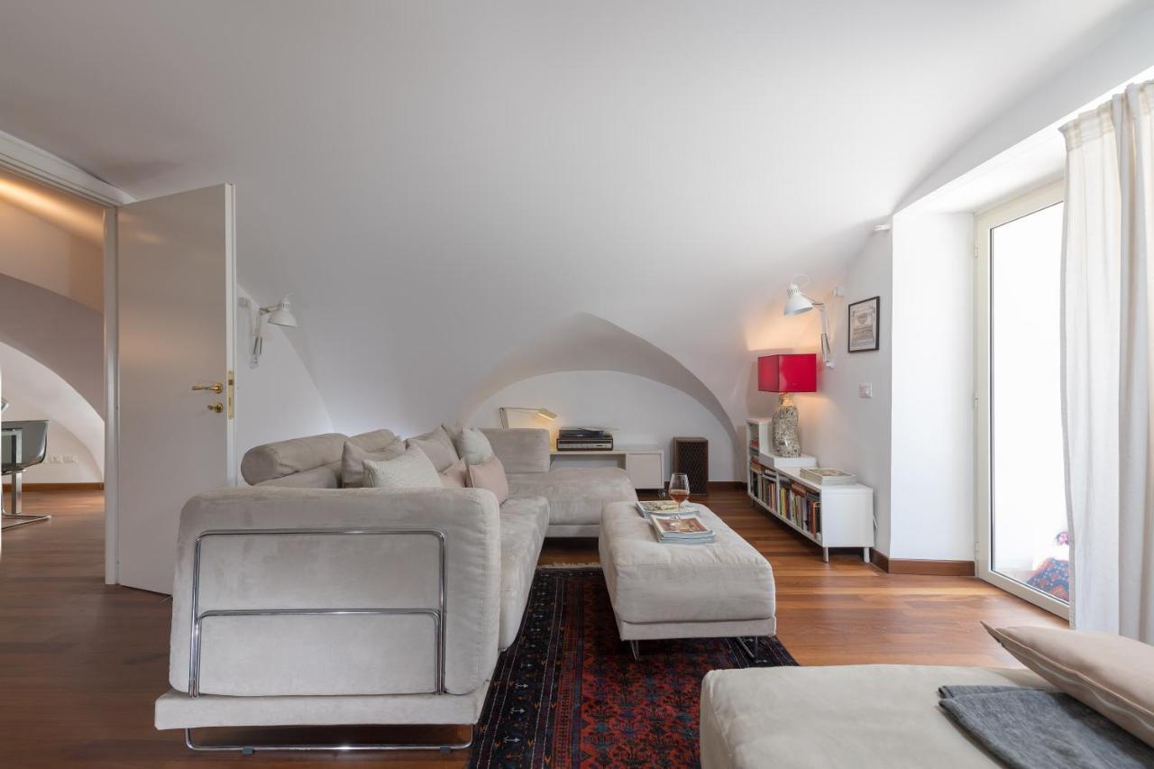 New! Amazing Piazza Navona View Apartment Rome Exterior photo
